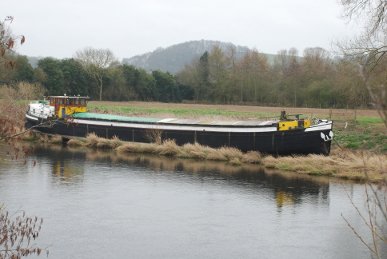 Barge