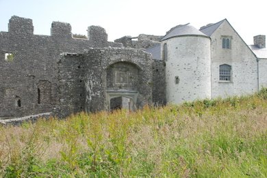 Oxwich Castle