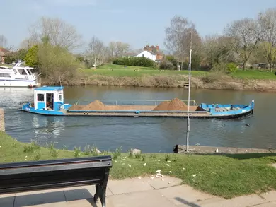 Barge
